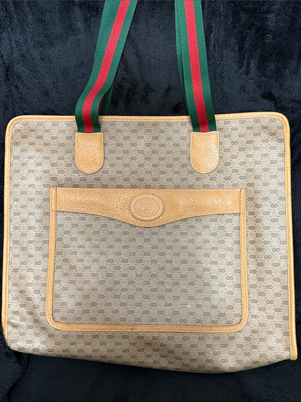 Gucci Beige Monogram Tote with Green and Red Striped Straps - Picture 2 of 15